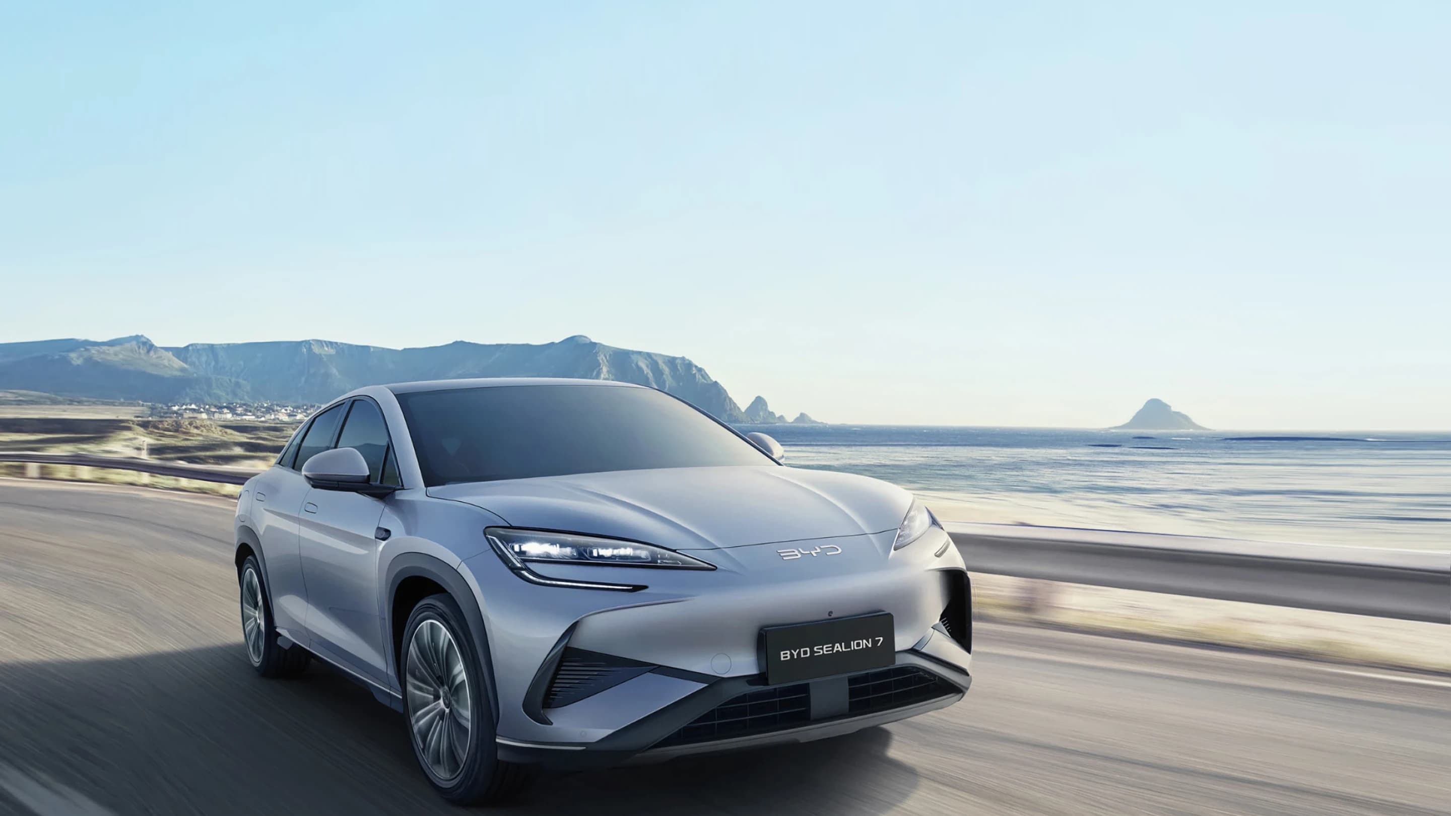 BYD SEALION 7